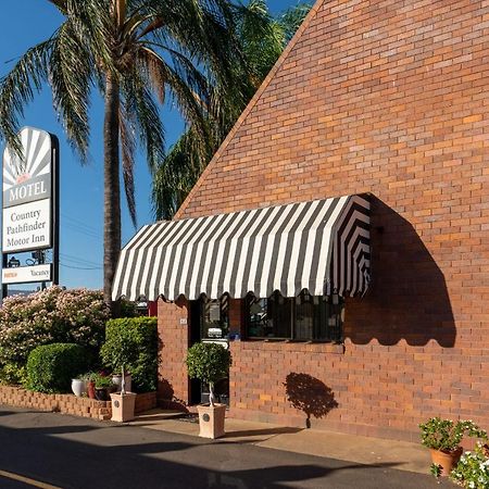 دالبي Country Pathfinder Motor Inn المظهر الخارجي الصورة