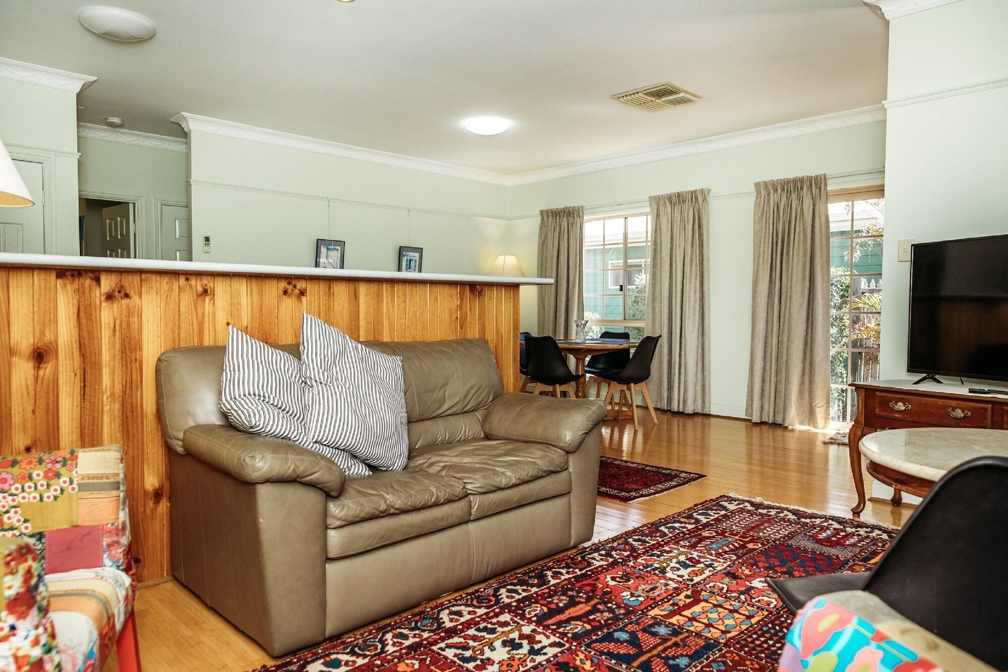 دالبي Country Pathfinder Motor Inn المظهر الخارجي الصورة